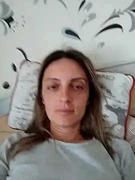 SophyGirl online show from April 2026 12:13:02 PM
