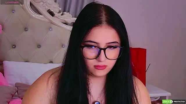 Snapshot of JennyFerguson chatting on April 2026 06:27:02 PM JennyFerguson online show from April 2026 06:27:02 PM