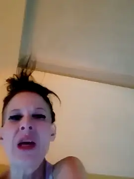 Snapshot of michele462 chatting on September 2025 09:37:01 AM michele462 online show from September 2025 09:37:01 AM