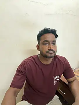 rabikumar1900 online show from April 2026 05:52:01 PM