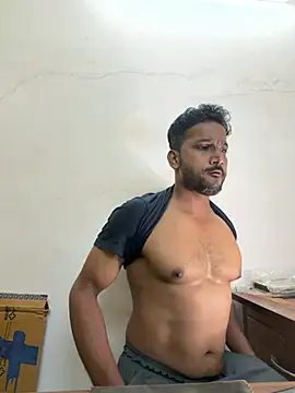 rabikumar1900 online show from May 2026 06:35:02 PM