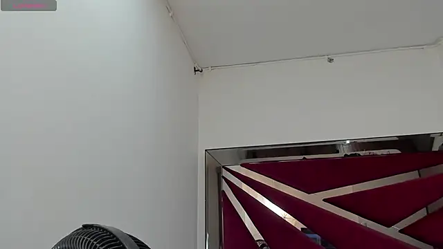 FaloonRoussel online show from January 2026 07:52:02 PM