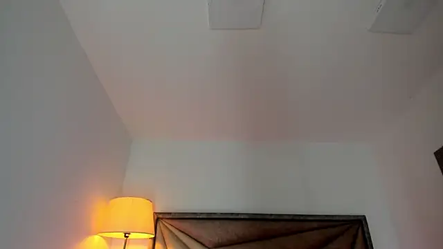 FaloonRoussel online show from January 2026 07:50:01 PM