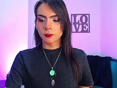 lilithnyx333 online show from April 2026 06:53:02 AM