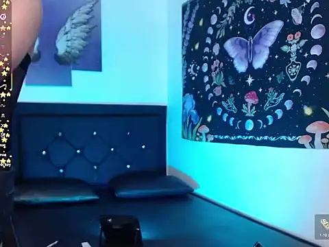 lilithnyx333 online show from March 2026 08:29:01 AM