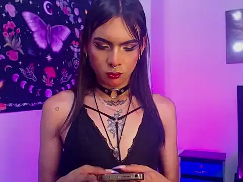 lilithnyx333 online show from April 2026 01:57:01 AM