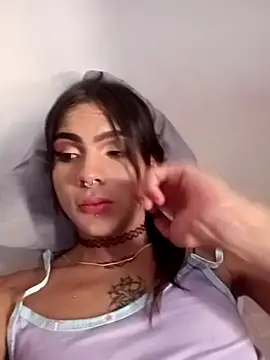Snapshot of lilithnyx333 chatting on June 2026 01:11:01 PM lilithnyx333 online show from June 2026 01:11:01 PM