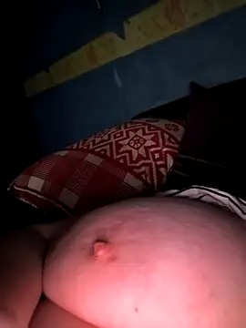 poussychats online show from January 2026 04:30:01 AM