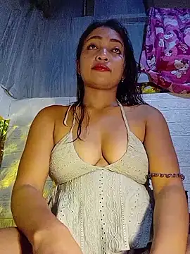 prettybella4u online show from June 2026 01:38:01 PM