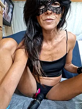 EmySkinny85 online show from September 2025 12:23:01 PM