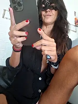EmySkinny85 online show from October 2025 08:37:02 AM