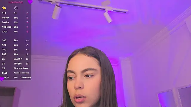 Aleejaa   online show from May 2026 11:31:02 AM