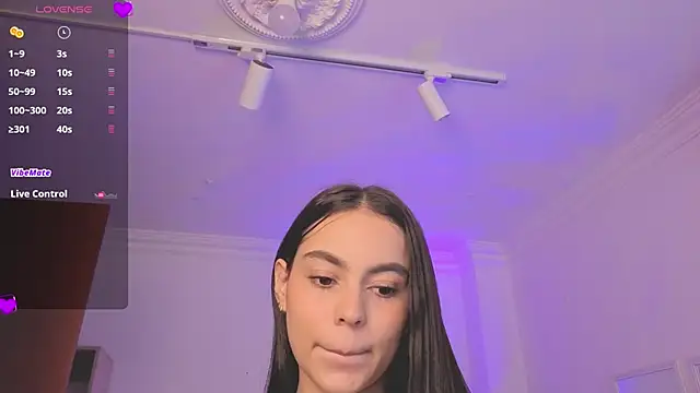 Aleejaa   online show from April 2026 11:28:02 AM