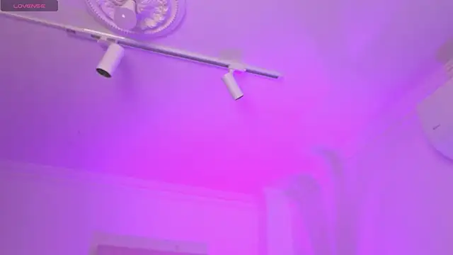 Aleejaa   online show from November 2025 11:03:02 AM