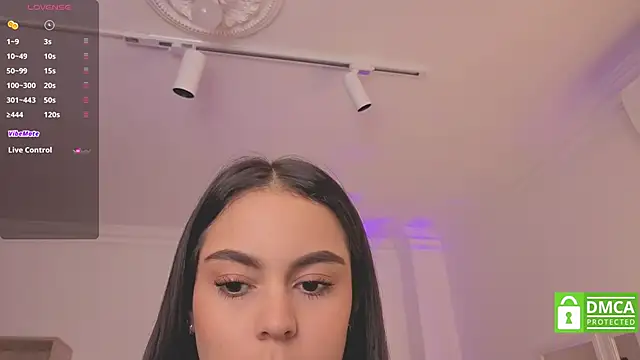 Aleejaa   online show from October 2025 11:44:02 AM