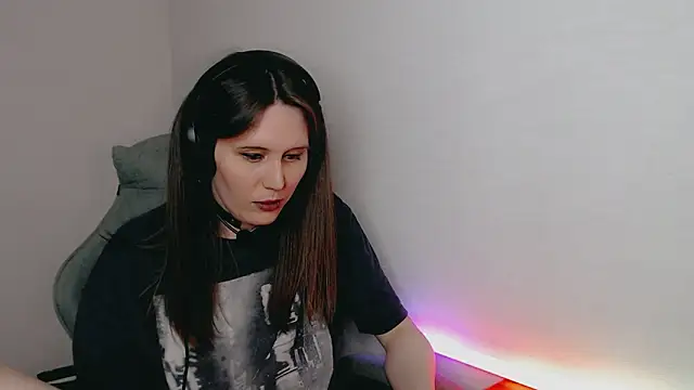 tracy cooper online show from January 2025 06:41:02 PM