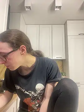 MartiniiSelenna online show from November 2025 07:01:02 AM