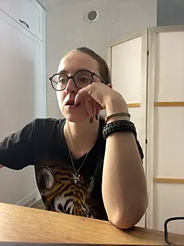 MartiniiSelenna online show from June 2026 05:51:01 AM