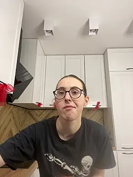 MartiniiSelenna online show from January 2026 06:42:02 AM