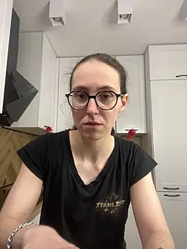 MartiniiSelenna online show from April 2026 05:47:01 AM