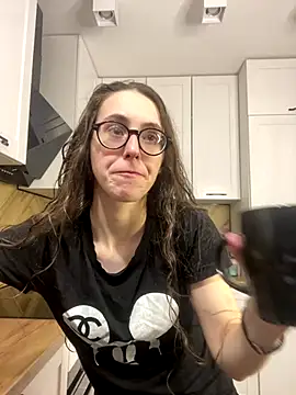 MartiniiSelenna online show from November 2025 08:28:01 AM