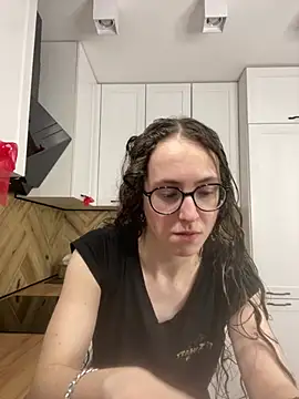 MartiniiSelenna online show from February 2026 06:44:01 AM