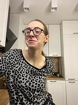 MartiniiSelenna online show from September 2025 05:58:01 AM