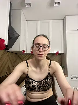 MartiniiSelenna online show from April 2026 05:47:01 AM