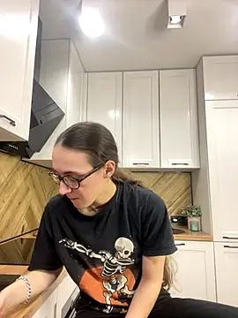 MartiniiSelenna online show from November 2025 08:29:02 AM