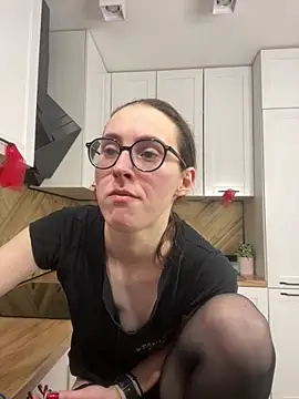 MartiniiSelenna online show from April 2026 07:45:01 AM