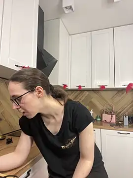 MartiniiSelenna online show from March 2026 06:46:01 AM