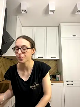 MartiniiSelenna online show from November 2025 06:47:01 AM