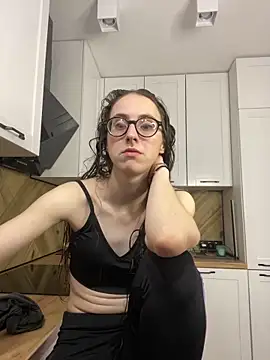 MartiniiSelenna online show from September 2025 05:47:02 AM