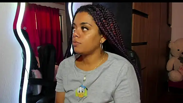 Snapshot of ladyrd1 chatting on November 2025 01:39:02 PM ladyrd1 online show from November 2025 01:39:02 PM