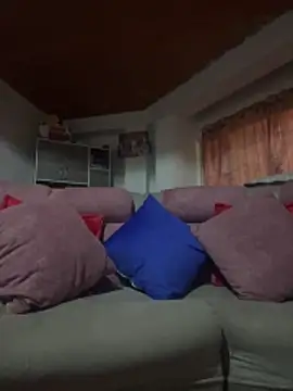 ladyrd1 online show from February 2026 11:14:02 PM