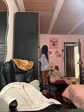 Snapshot of ladyrd1 chatting on November 2025 02:54:02 PM ladyrd1 online show from November 2025 02:54:02 PM