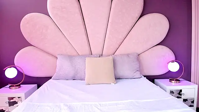 MarianaGarciaa   online show from March 2026 07:07:02 PM