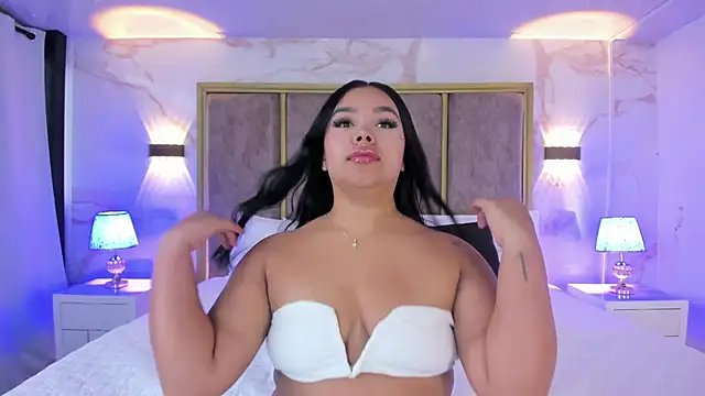 MarianaGarciaa   online show from March 2026 06:07:02 PM