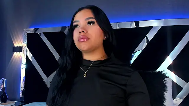MarianaGarciaa   online show from May 2026 07:08:02 PM