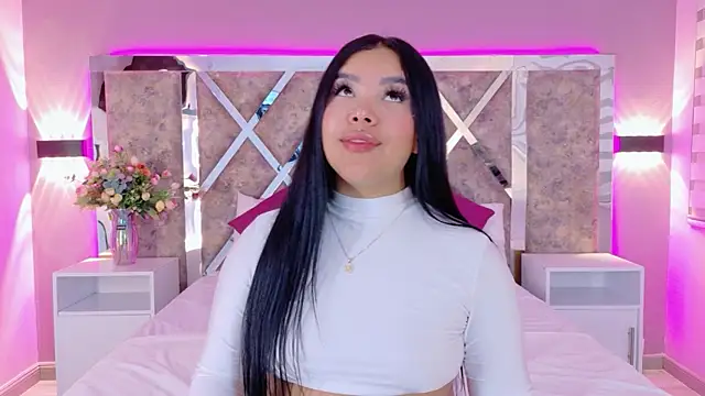 MarianaGarciaa   online show from April 2026 07:10:02 PM