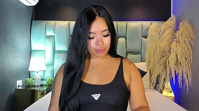 MarianaGarciaa   online show from April 2026 07:17:02 PM