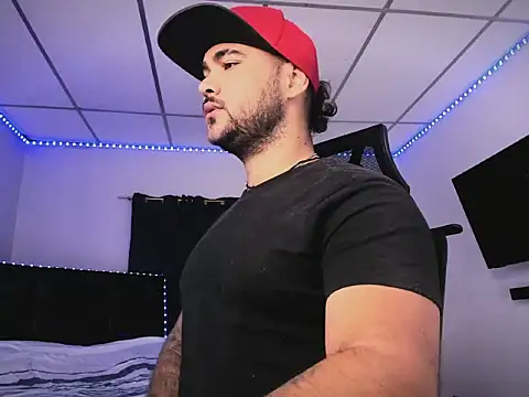 Sebas-hott online show from February 2026 09:23:01 PM