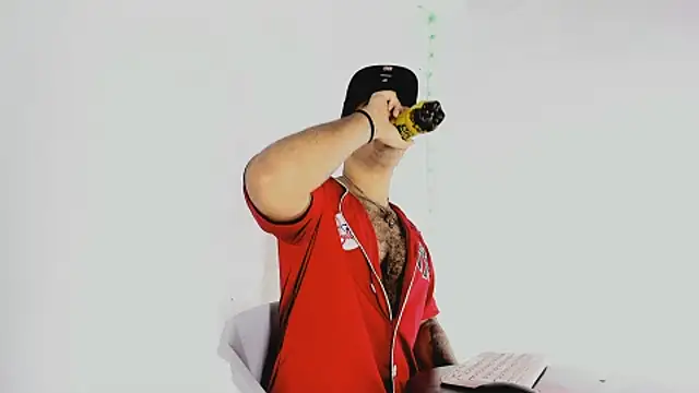 Sebas-hott online show from September 2025 11:01:02 PM