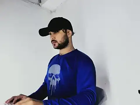 Sebas-hott online show from October 2025 11:16:02 PM