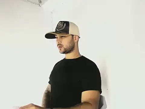 Sebas-hott online show from October 2025 10:11:01 PM