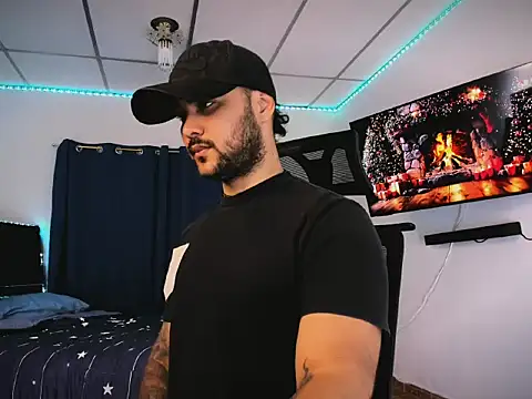 Sebas-hott online show from December 2025 10:59:01 PM