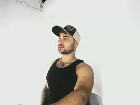 Sebas-hott online show from October 2025 10:29:01 PM