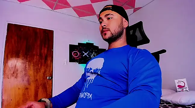 Sebas-hott online show from January 2025 03:23:02 AM