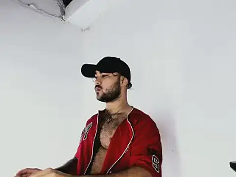 Sebas-hott online show from October 2025 11:05:02 PM