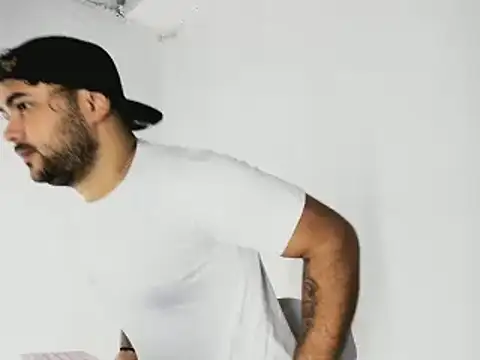 Sebas-hott online show from October 2025 10:41:02 PM